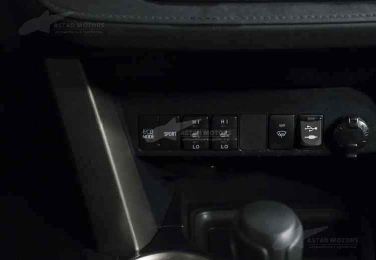 Toyota RAV4 IV (CA40)