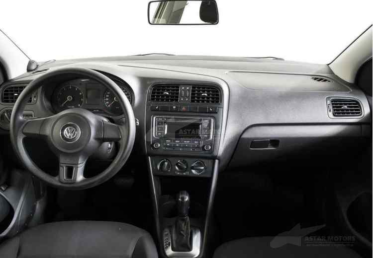 Volkswagen Polo IV Рестайлинг