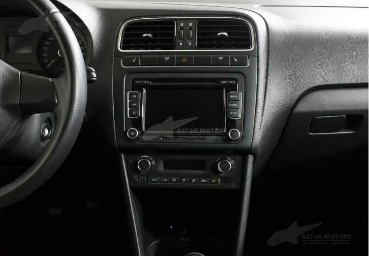 Volkswagen Polo IV Рестайлинг