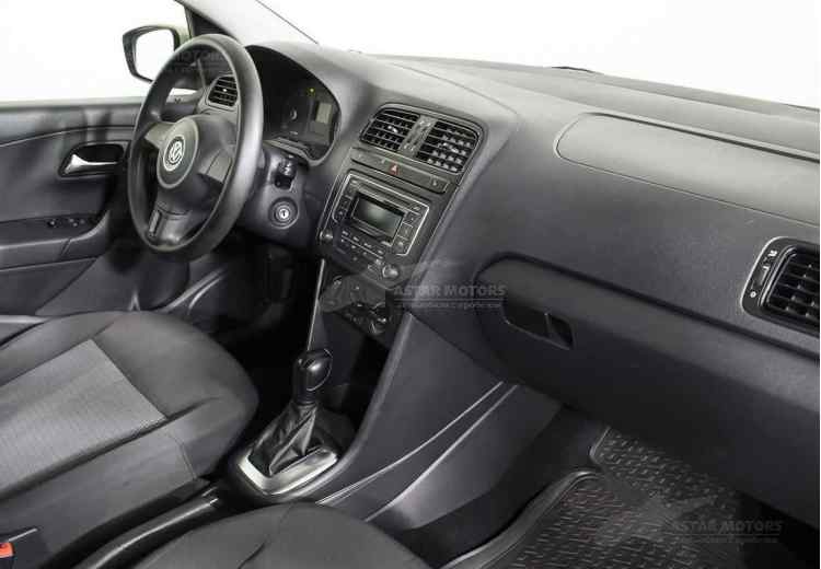 Volkswagen Polo IV Рестайлинг