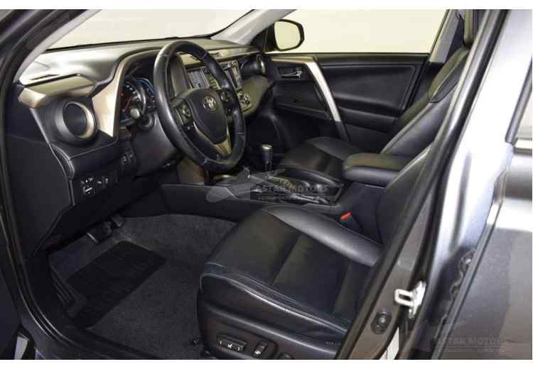 Toyota RAV4 IV (CA40)