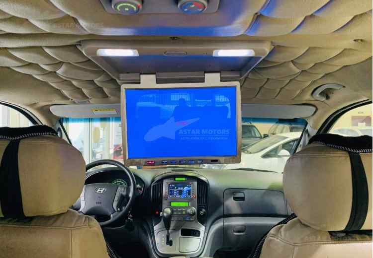 Hyundai Grand Starex