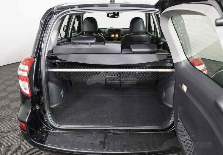 Toyota RAV4 IV (CA40)