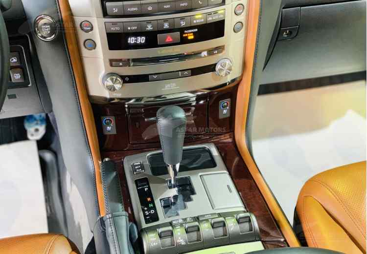 Lexus LX III Рестайлинг