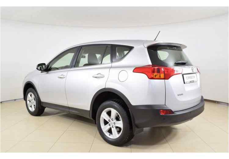 Toyota RAV4 IV (CA40)