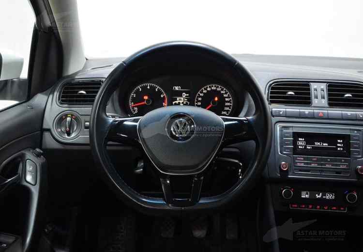 Volkswagen Polo V Рестайлинг