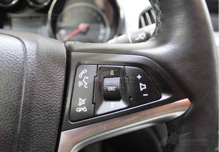 Opel Astra J Рестайлинг