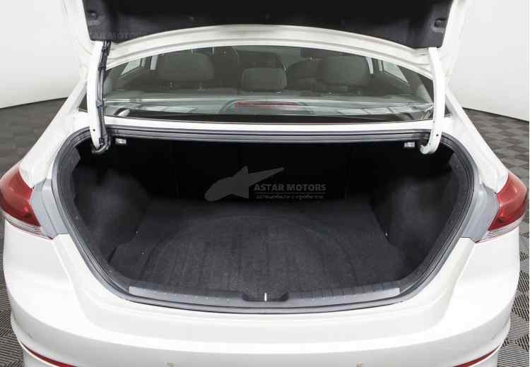 Hyundai Elantra VI (AD) Рестайлинг