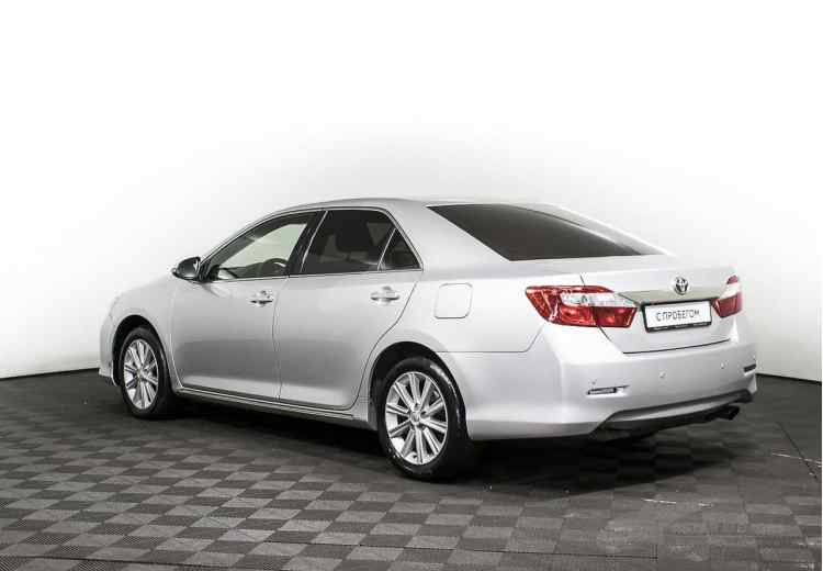 Toyota Camry VII (XV50)