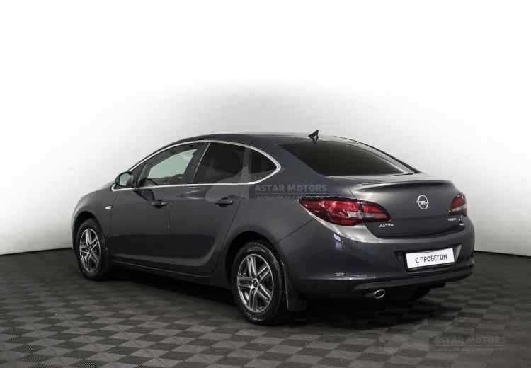 Opel Astra J Рестайлинг