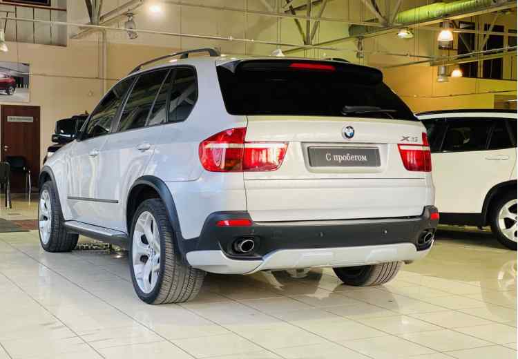 BMW X5 II (E70)