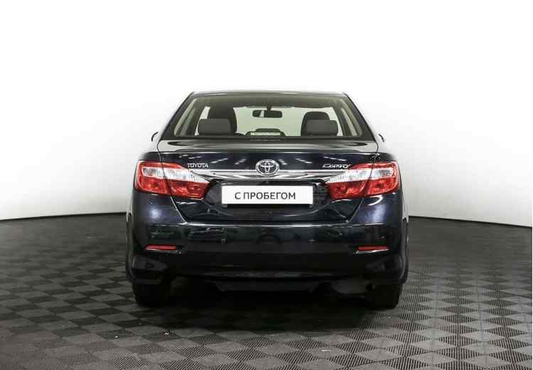 Toyota Camry VII (XV50)