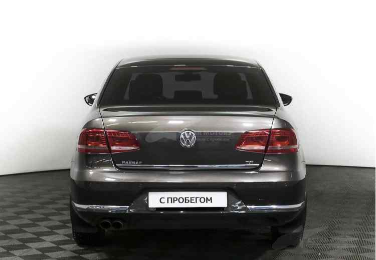 Volkswagen Passat B7