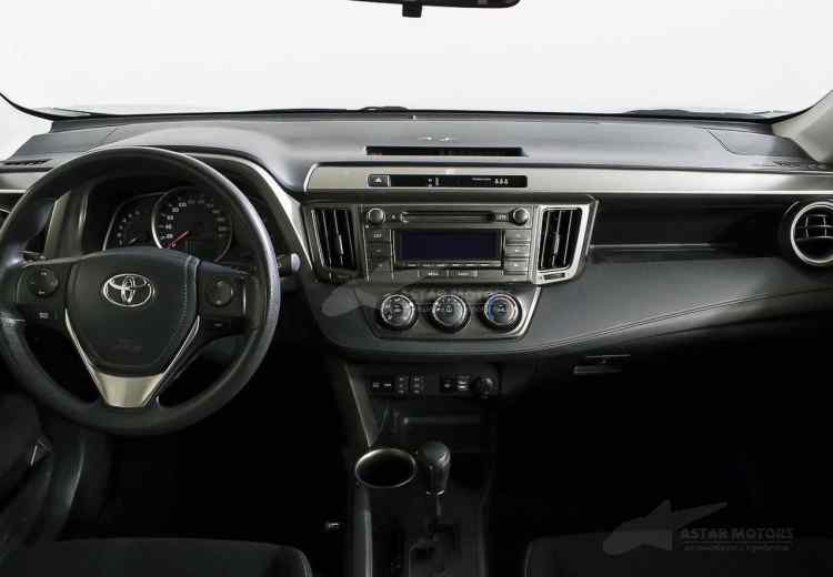 Toyota RAV4 IV (CA40)