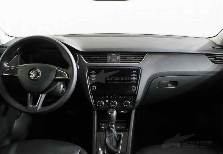 Skoda Octavia IV (A8)