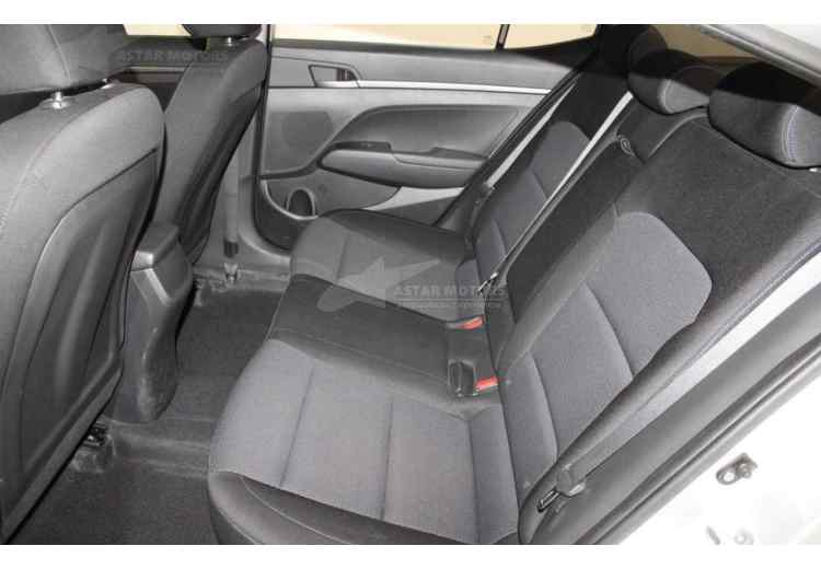 Hyundai Elantra VI (AD)