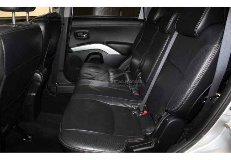 Mitsubishi Outlander II Рестайлинг