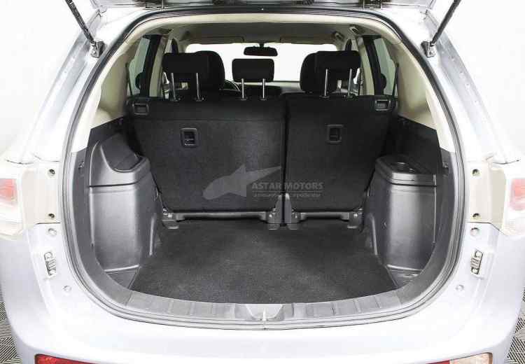 Mitsubishi Outlander III