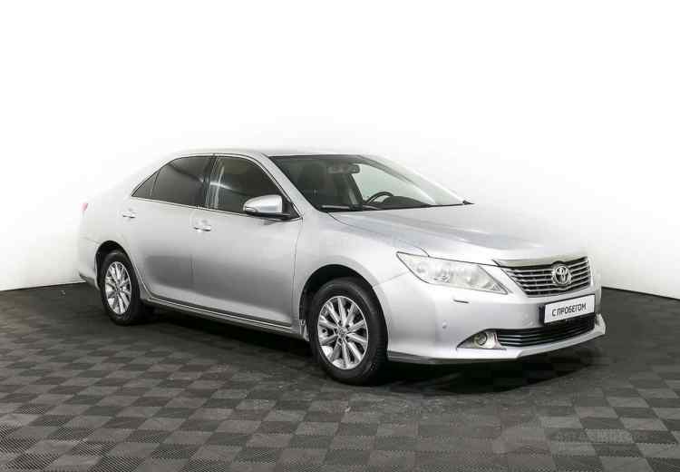 Toyota Camry VII (XV50)