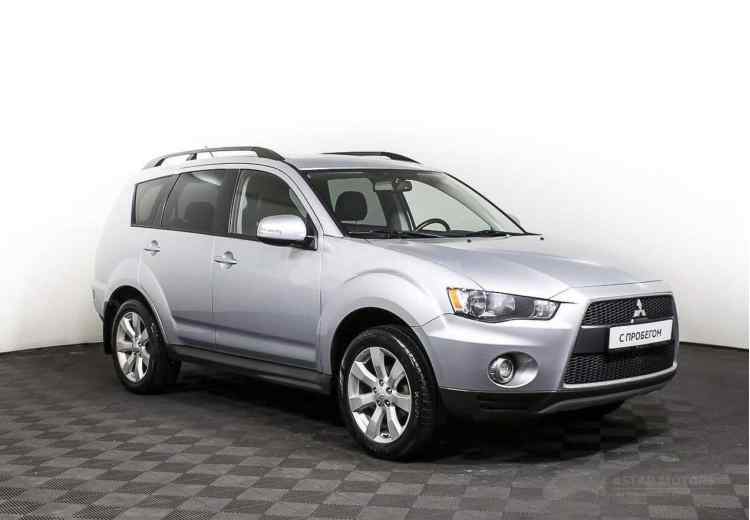 Mitsubishi Outlander III