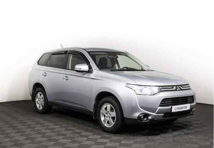 Mitsubishi Outlander III