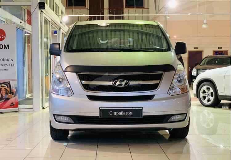 Hyundai Grand Starex
