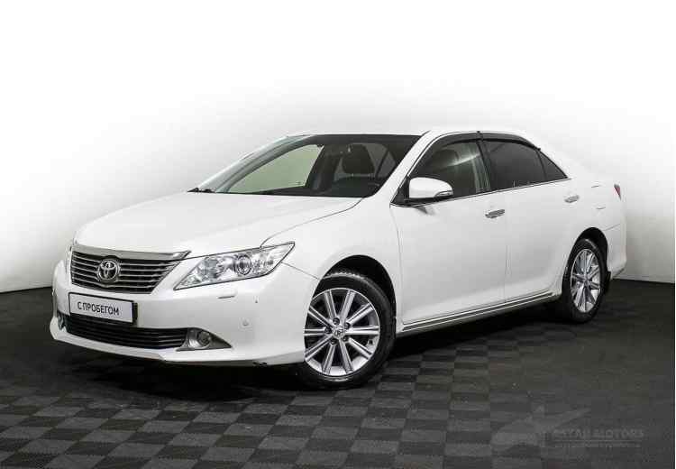 Toyota Camry VII (XV50)