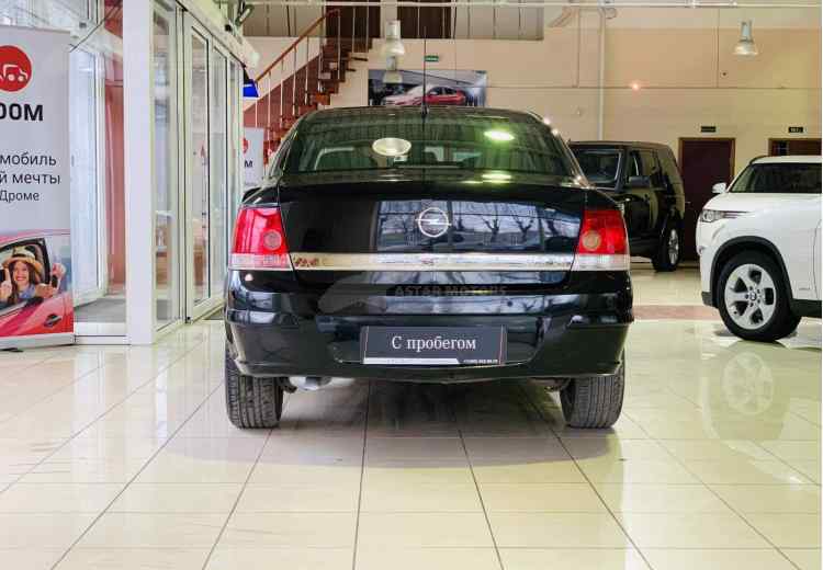 Opel Astra J Рестайлинг