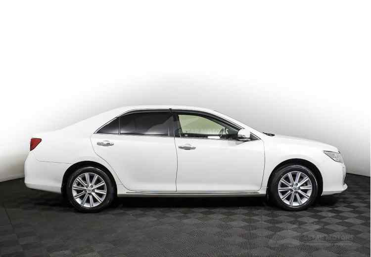 Toyota Camry VII (XV50)