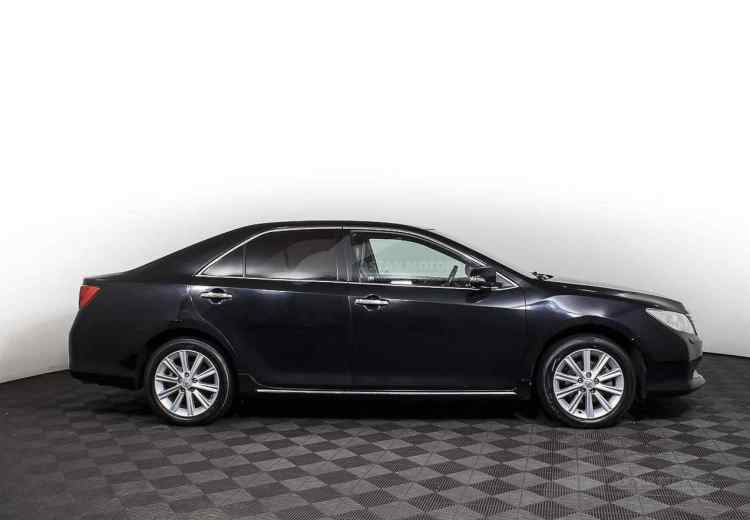 Toyota Camry VII (XV50)