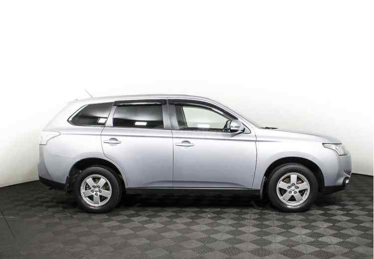 Mitsubishi Outlander III