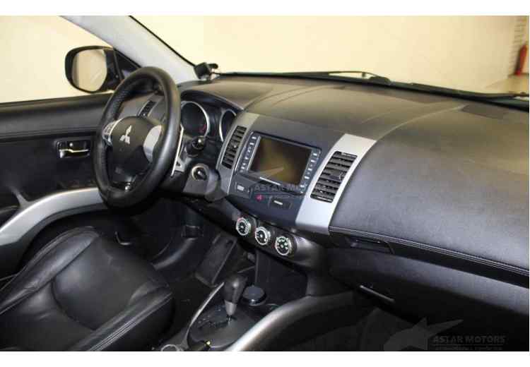 Mitsubishi Outlander II Рестайлинг