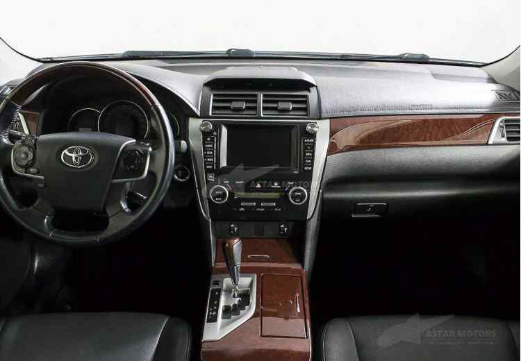 Toyota Camry VII (XV50)