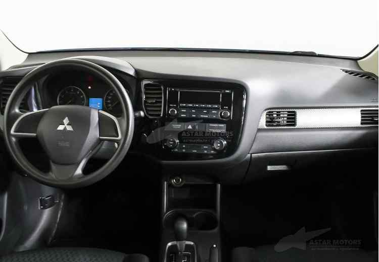 Mitsubishi Outlander III