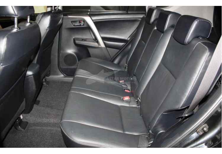 Toyota RAV4 IV (CA40)