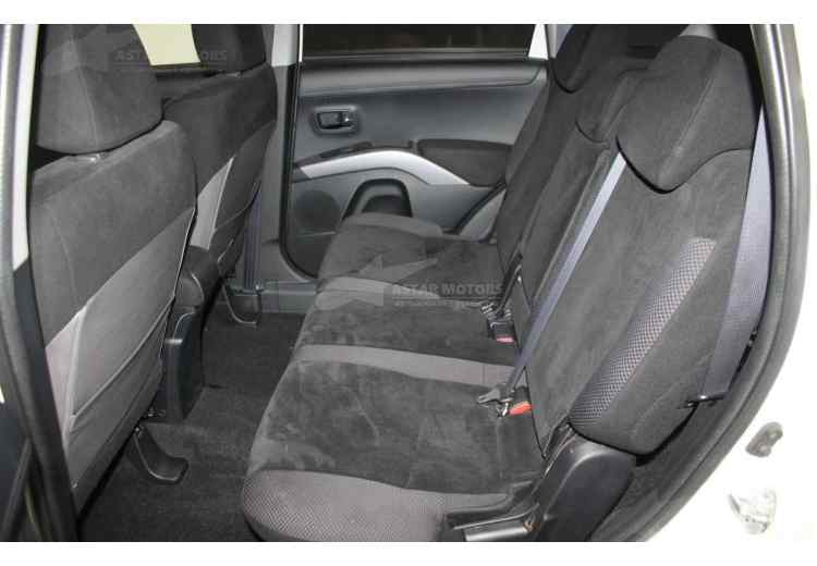 Mitsubishi Outlander III