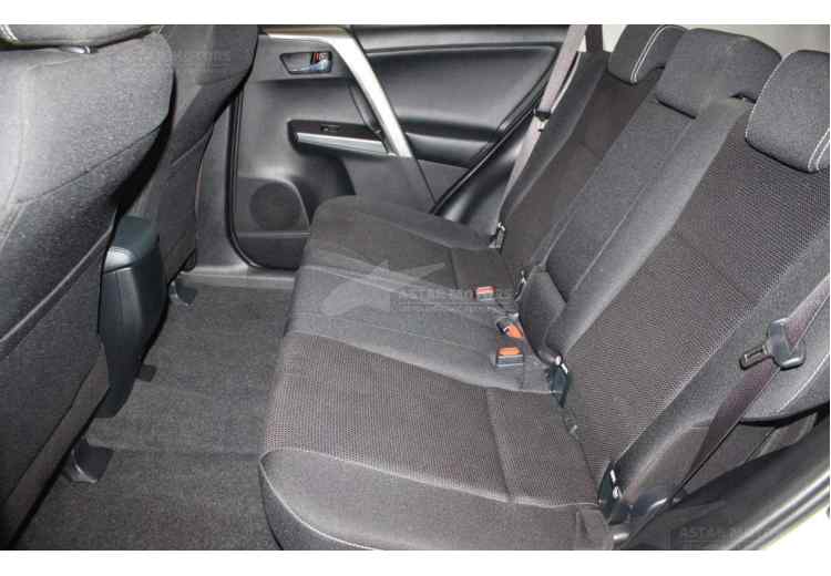 Toyota RAV4 IV (CA40) Рестайлинг