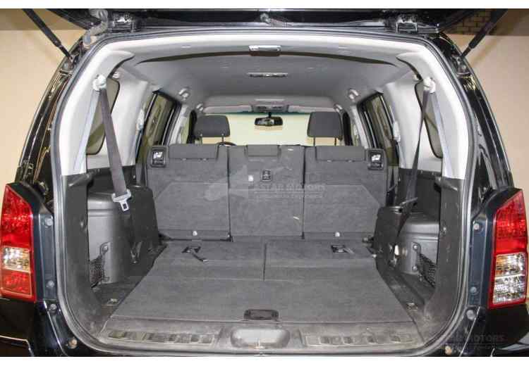 Nissan Pathfinder IV