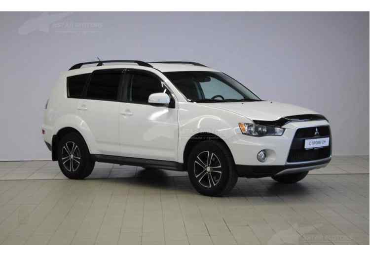 Mitsubishi Outlander III