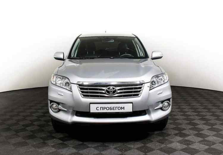 Toyota RAV4 IV (CA40)