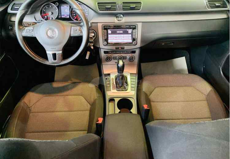 Volkswagen Passat B7