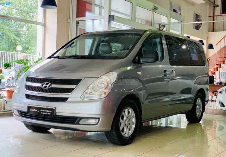 Hyundai Grand Starex