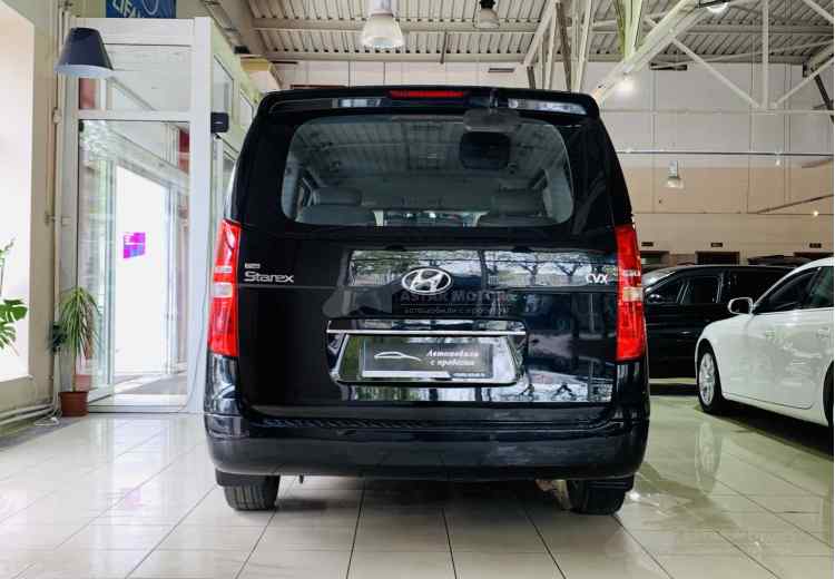 Hyundai Grand Starex