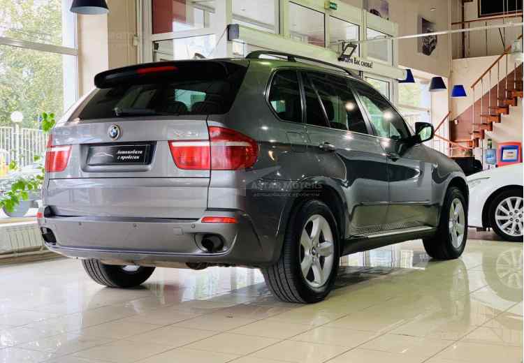 BMW X5 II (E70)