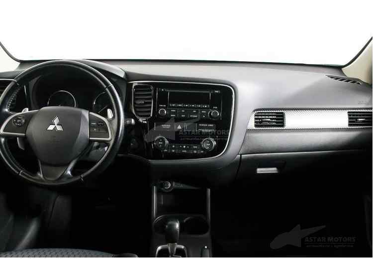 Mitsubishi Outlander III Рестайлинг