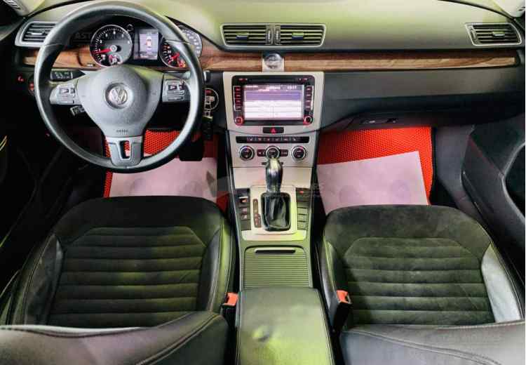 Volkswagen Passat B7