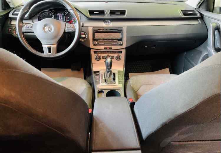 Volkswagen Passat B7