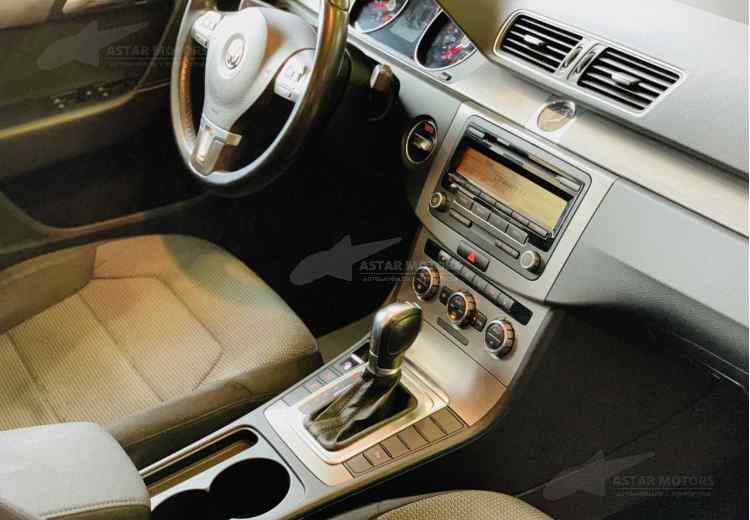 Volkswagen Passat B7