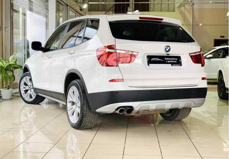 BMW X3 II (F25)