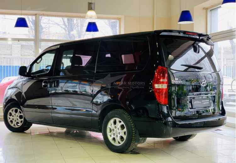 Hyundai Grand Starex
